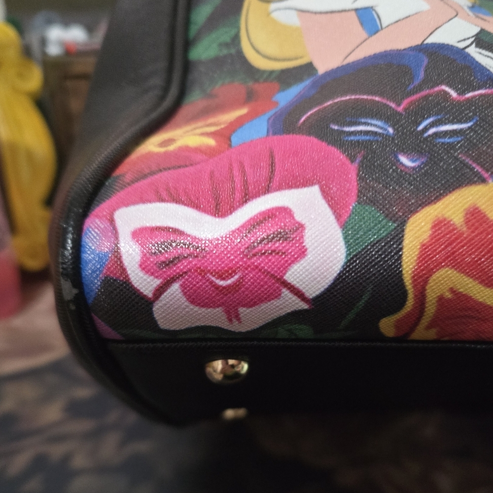 Alice In Wonderand Purse (RARE) - Picture 10 of 13